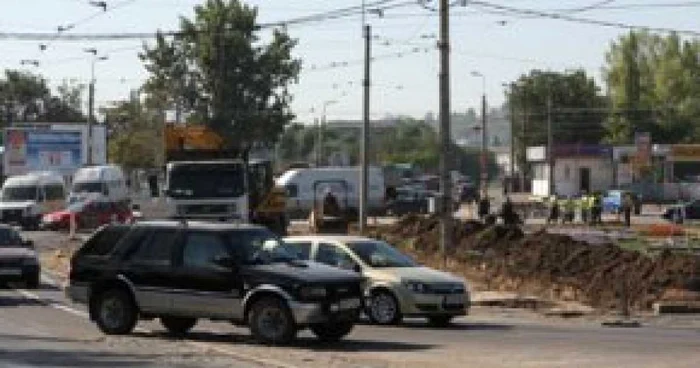 Iaşi: Tramvaiul 5 nu circulă prin Podul de Piatră