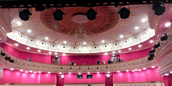 teatrul mihai eminescu (2) jpg