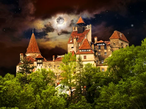 Castelul Bran a găzduit o mare petrecere de Halloween FOTO Shutterstock 