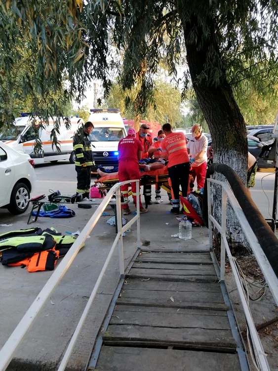 
    Mai multe persoane au primit îngrijiri la fața loculuiFoto: ISU Tulcea  