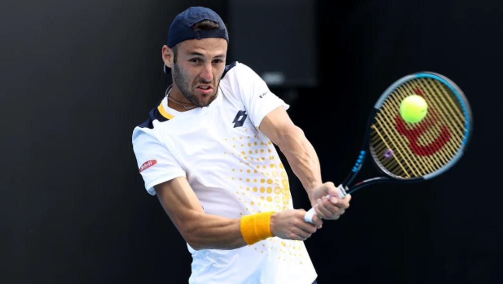 Cât câștigă un jucător de tenis aflat pe locul 232 ATP: „Stăm în camere duble, pentru a economisi bani”