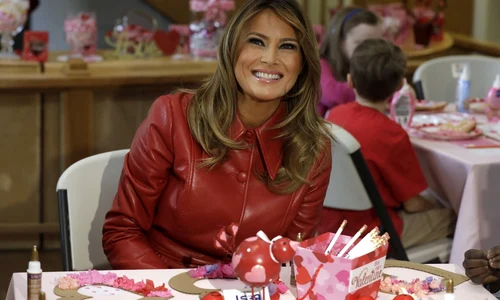 11 donald trump si melania valentine s day 5 jpg jpeg