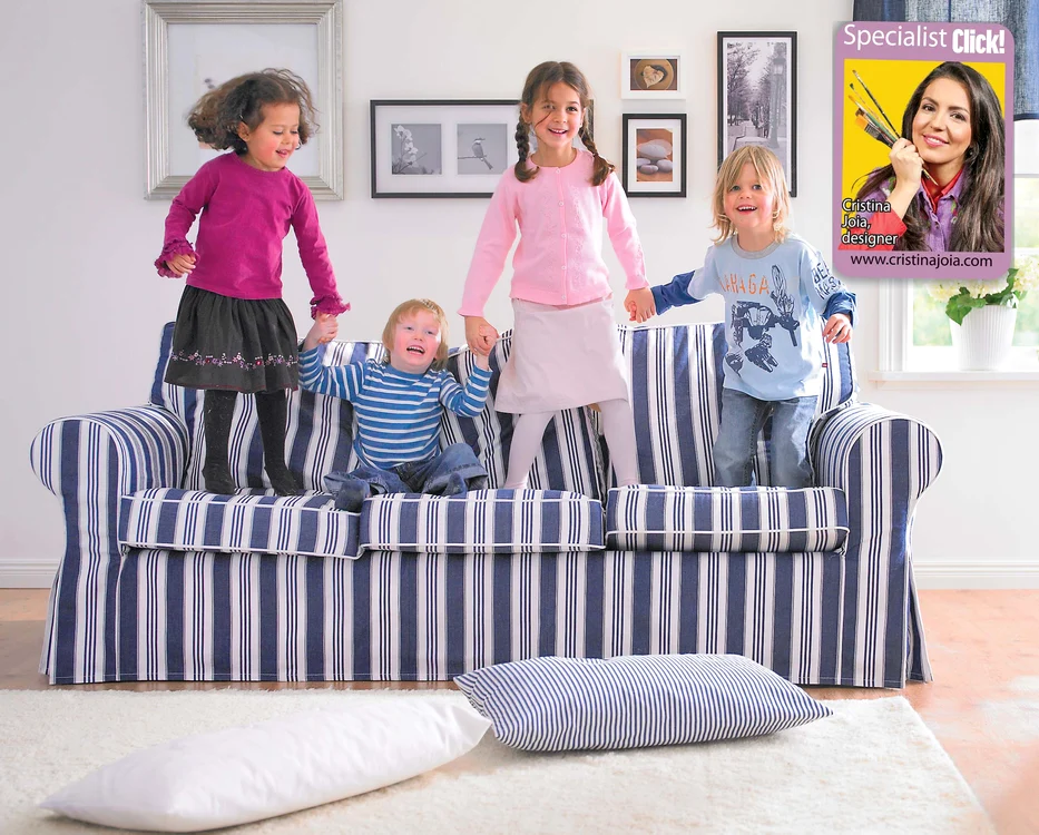 
    Canapea de 3 locuri  care se transformă  în pat de două persoane,  3.599 lei, la IKEA  
