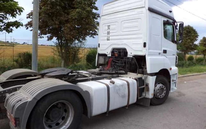 Ultima descoperire a poliţiştilor de frontieră a fost un autocamion