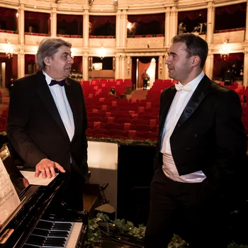 Andrei Tudor are o relație specială cu tatăl lui, Ionel Tudor