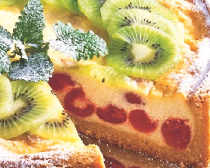 
    Brânza proaspătă de vaci trebuie să fie scursă bine de zer  