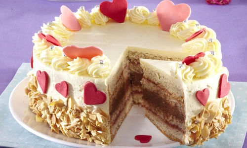 St  Valentine's Cake jpeg