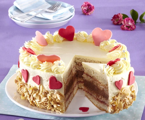 St  Valentine's Cake jpeg