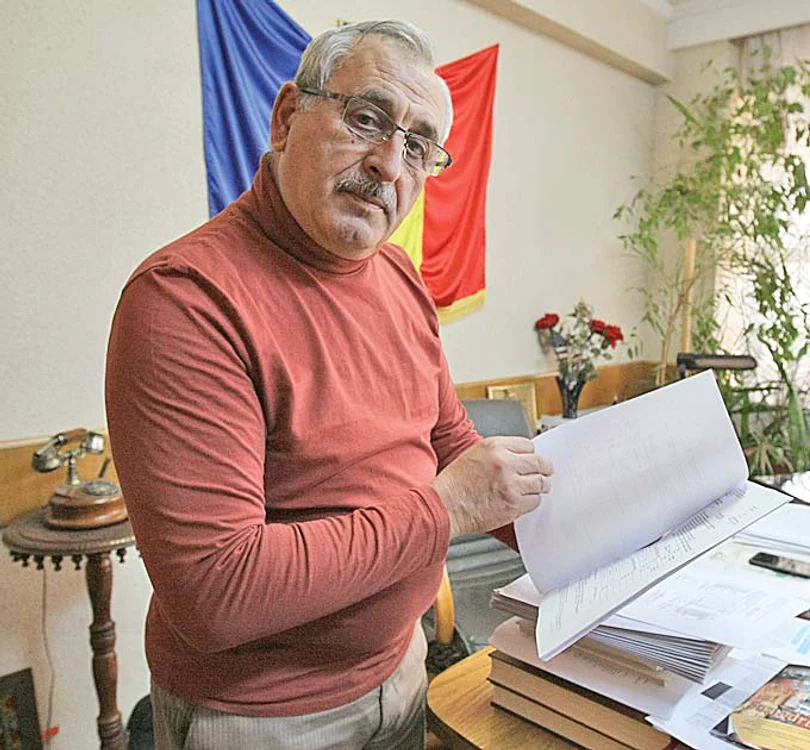 Gheorghiţă Boţarcă,  primarul din Topoloveni