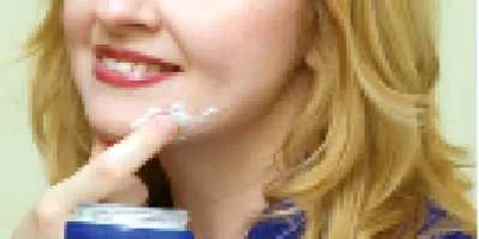 Măştile pe bază de fructe întineresc pielea