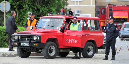 Demonstraţiile pompierilor vor fi urmărite cu sufletul la gură de către spectatori