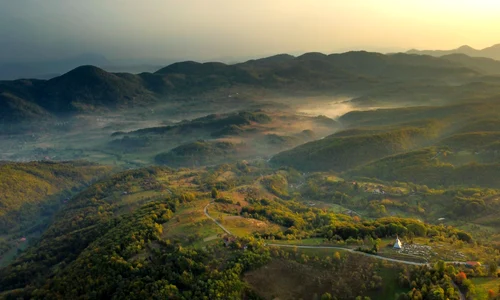 Apuseni  Foto Cristian Resiga (4) jpg