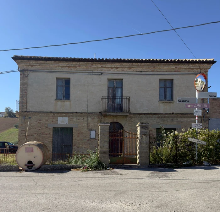 Moșia Gabrielei Cristea din Italia / FOTO: Click!