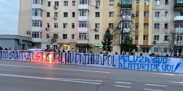 suporteri peluza sud craiova solidari cu medicii