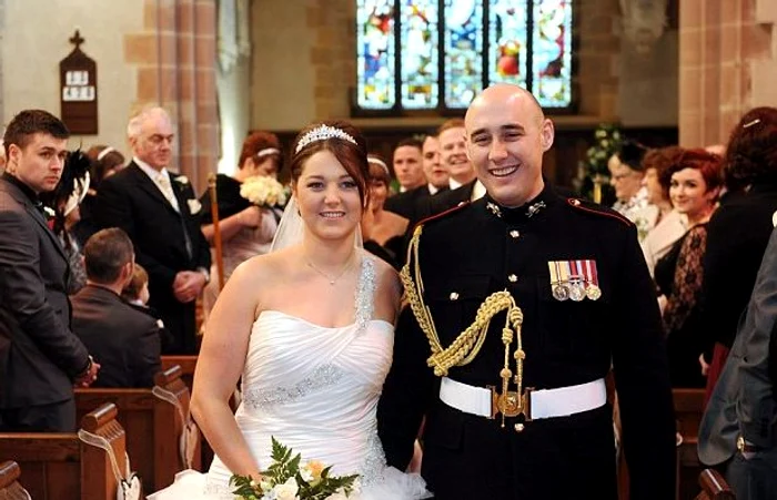 ashley irving amy thurlow