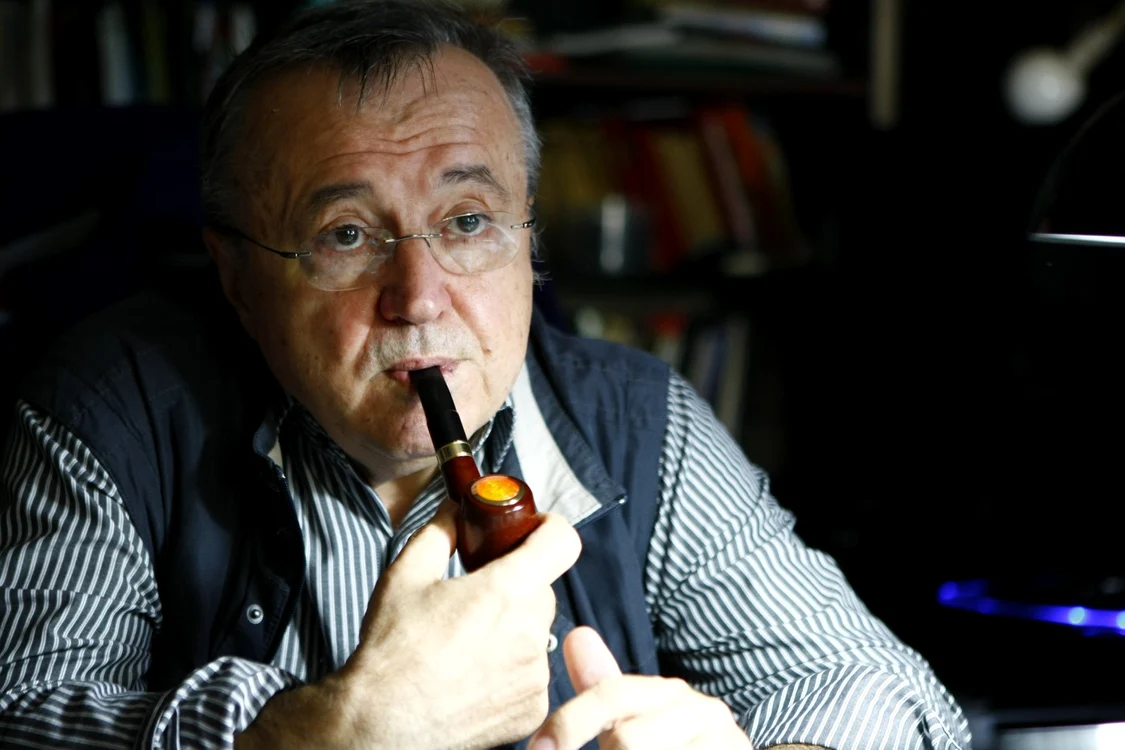 ion cristoiu