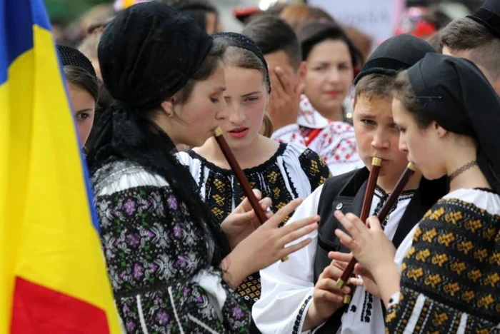 Elevi ai Şcolii Populare de Arte Piteşti. Foto Elena Iagăr