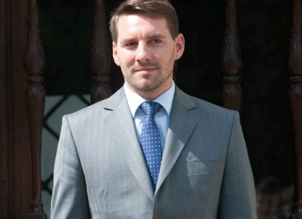 
    Fostul Principe Nicolae va recunoăaște paternitatea copilului doar în urma unui test ADNFoto Facebook  