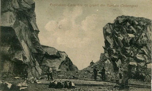 Exploatarea carierelor de granit de la Turcoaia, județul Tulcea (© iMAGO Romaniae)