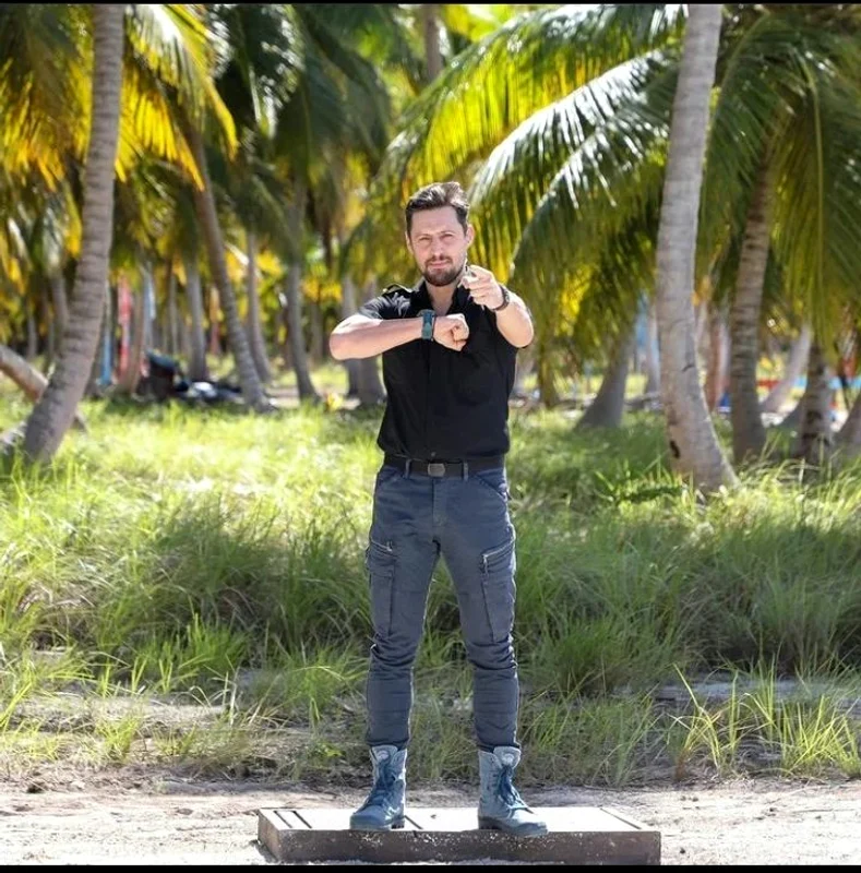 44 daniel pavel domnul dan pro tv survivor romania 7 jpg jpeg