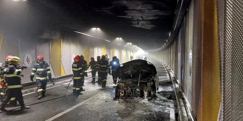 incendiu pasaj unirii foto adevarul jpg