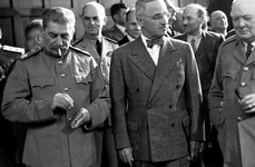 Ziua în care Stalin a aflat de existenţa bombei atomice jpeg
