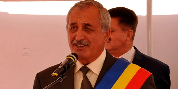 gheorghita botarca foto primaria topoloveni jpg