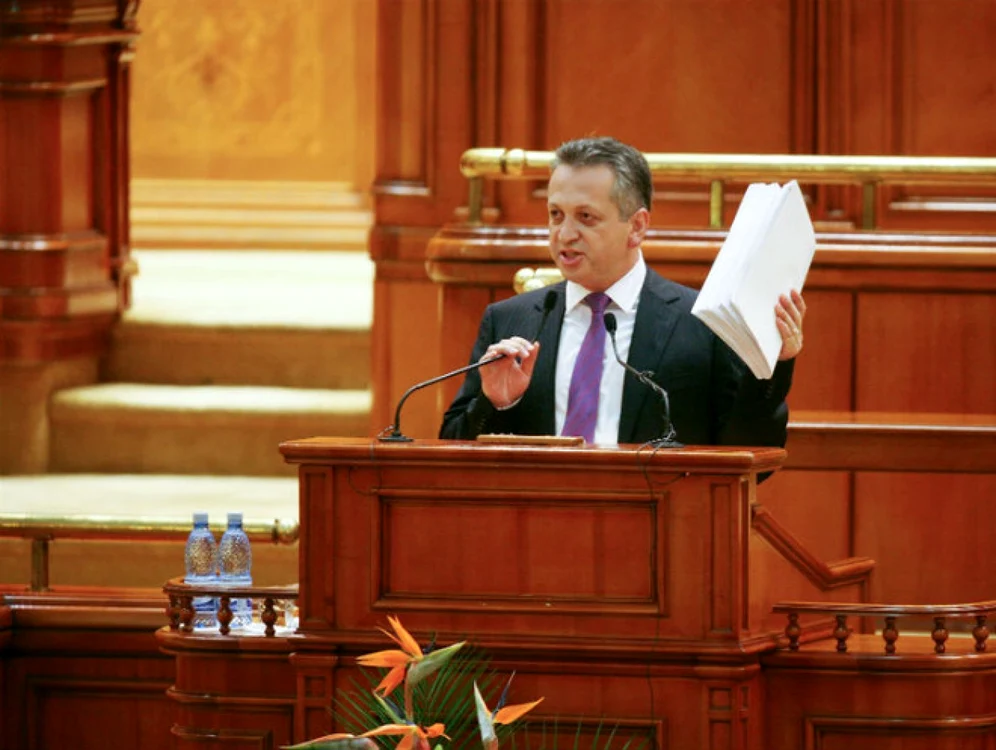 Relu Fenechiu, in Camera Deputatilor