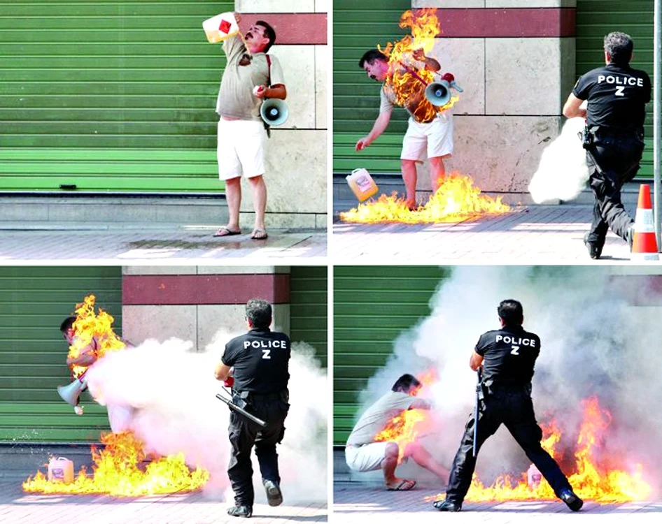Şi-a dat foc din cauza datoriilor