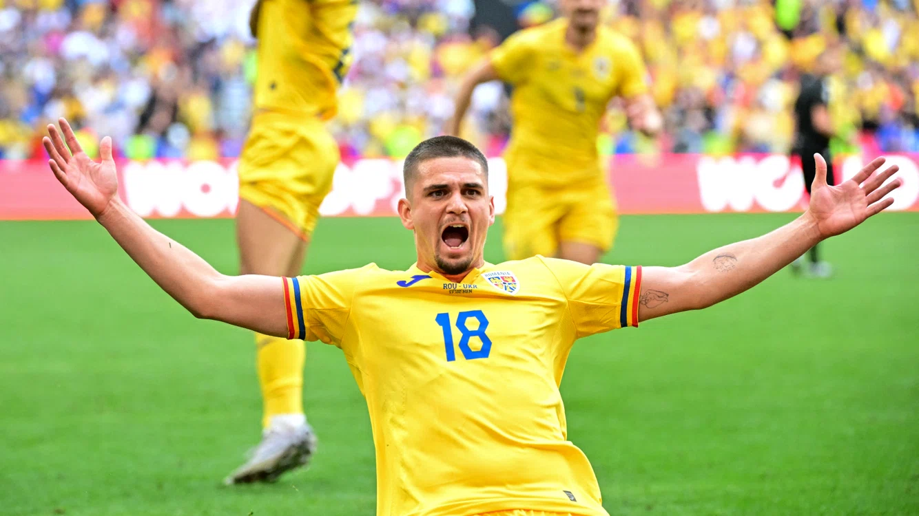 Răzvan Marin riscă să fie suspendat pentru meciul din optimi. FOTO: Arhiva Adevărul