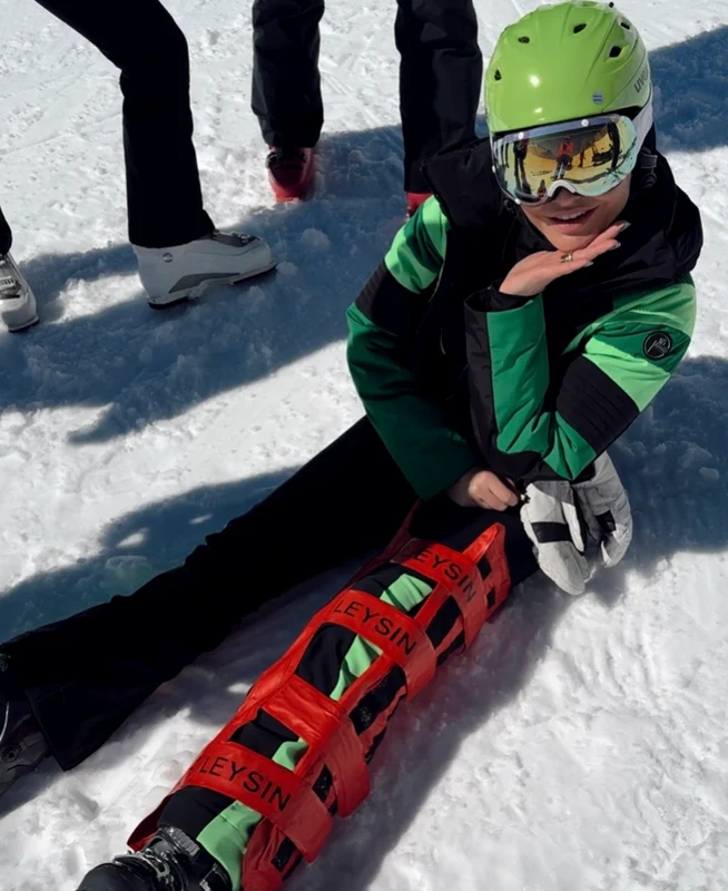 Adina Buzatu s-a accidentat la schi, în Elveția foto: arhiva personală 