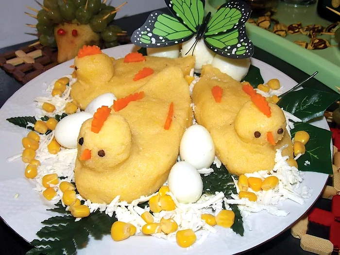 
    Puişori cu brânză  