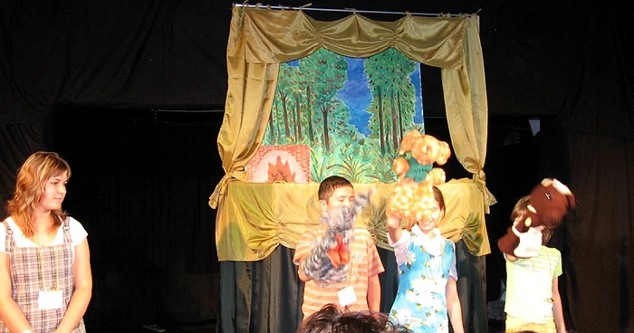 Copiii sunt așteptați la Teatrul de Marionete 