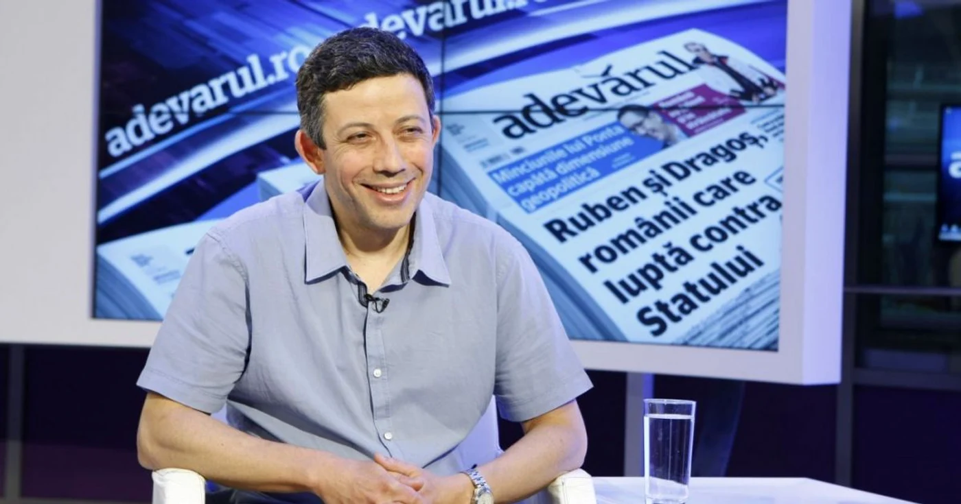 Alexandru Solomon a devenit celebru cu un film în care-i intervieva pe
îmbogăţiţii tranziţiei FOTO: Eduard Enea