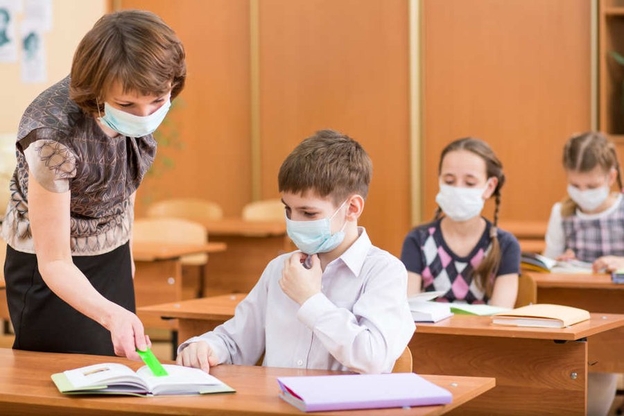 Elevii își cer drepturile. Cele mai importante solicitări din noul statut al școlarilor