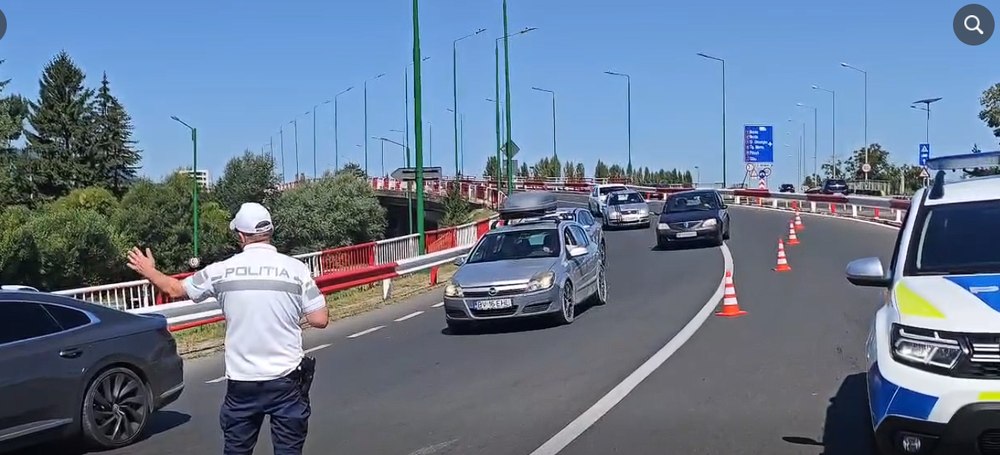 Se circulă bară la bară pe principalele rute de întoarcere din vacanță: DN1, Autostrada Soarelui și DN7
