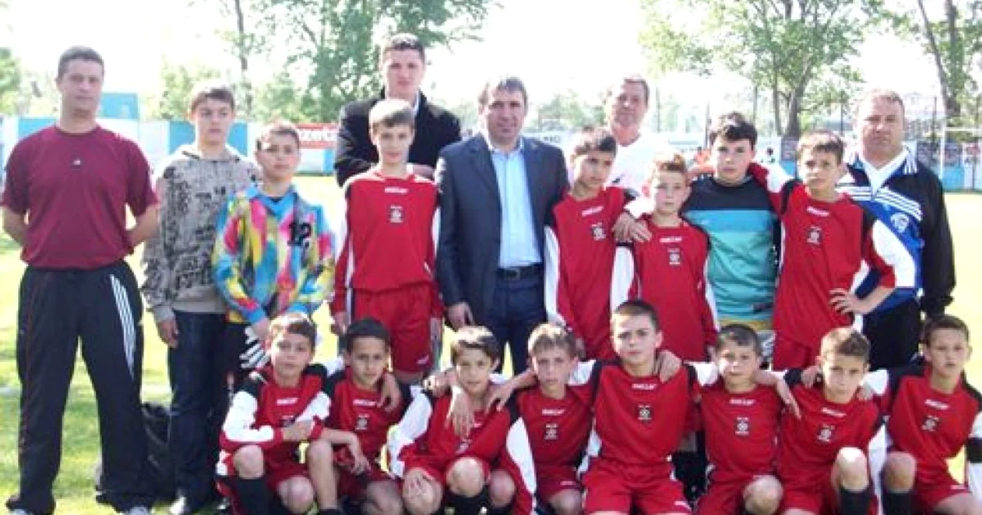Reşiţa: Hagi a ajuns în Valea Domanului!