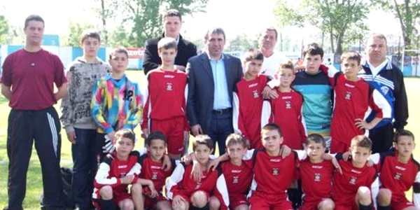 Reşiţa: Hagi a ajuns în Valea Domanului!