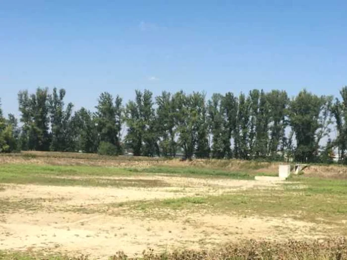 Lacul amenajat la Calafat a secat la două luni de la inagurare