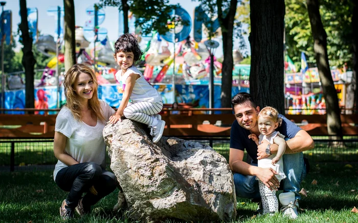 14 mihai gruia si fiicele 5 jpg jpeg