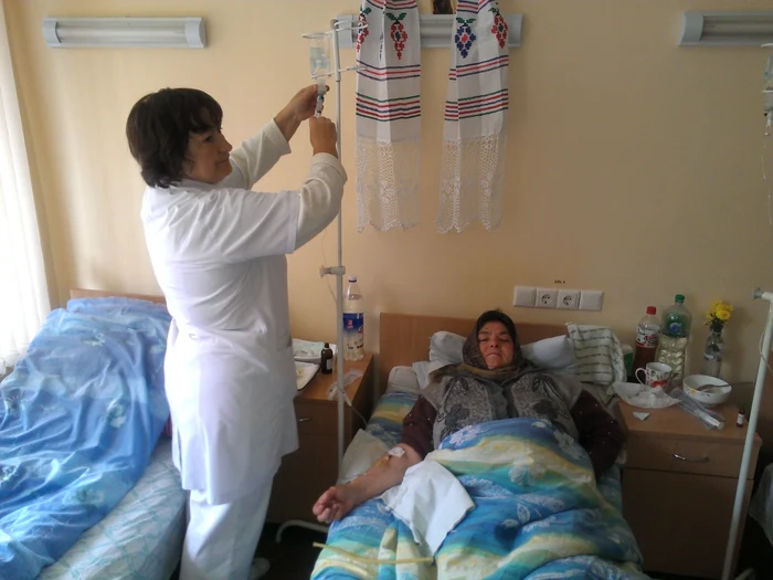 Acum asistentele nu-şi pot aprofunda studiile în domeniul medical Foto: Andrei Rizescu
