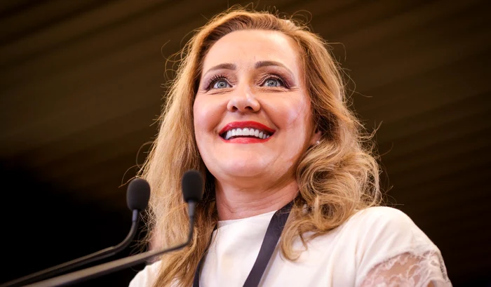 Elena Lasconi. Sursa: Pagina sa de Facebook
