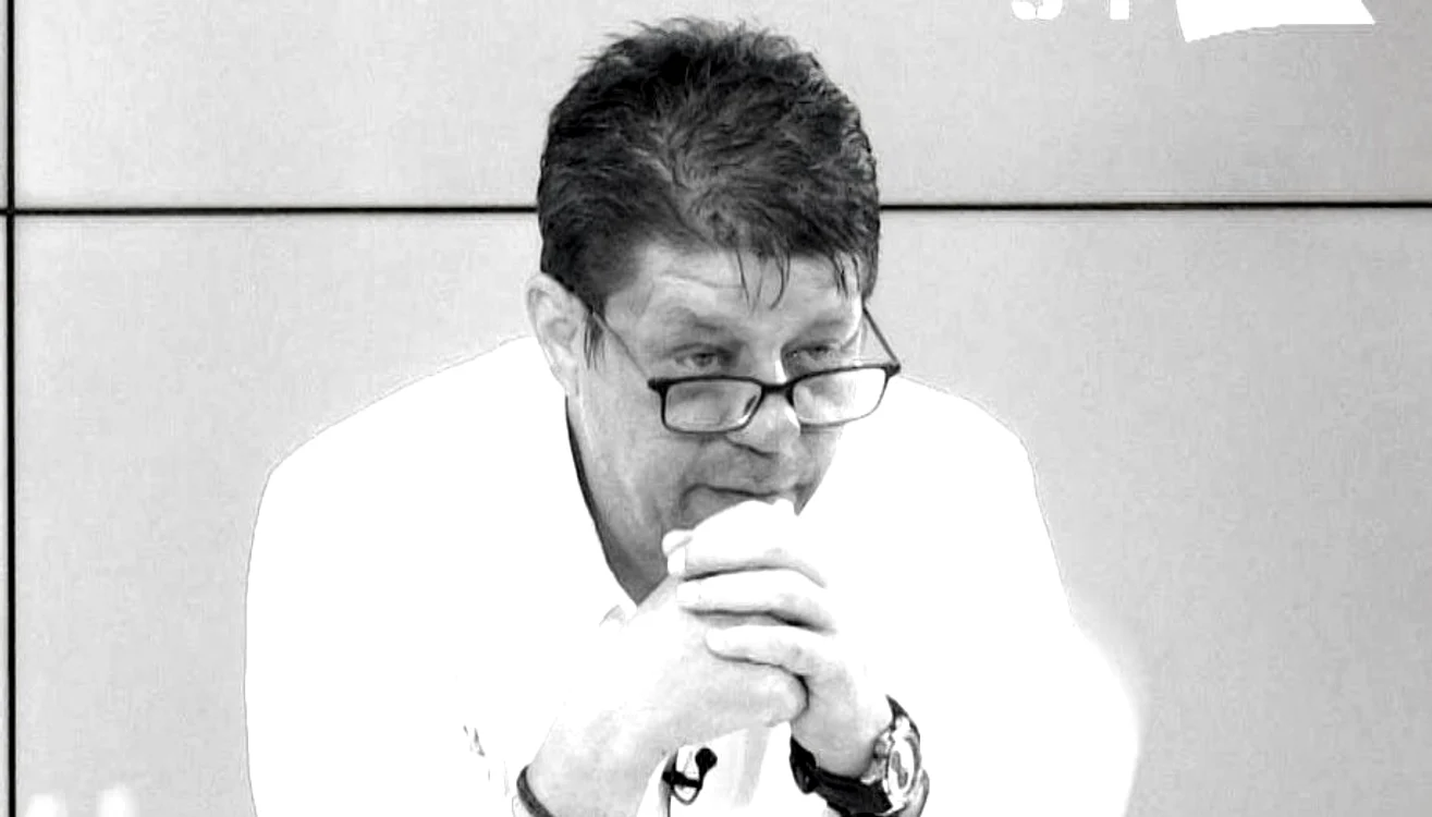 
    Dan Lăzărescu a murit la 49 de ani   
