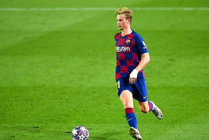 De Jong a jucat în Liga Campionilor cu mâna bandajatăFoto: Guliver/ GettyImages