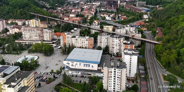 Orașul Reșița, imagini aeriene  Foto Daniel Guță ADEVĂRUL (15) JPG