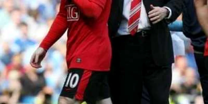 Rooneu e "la cuţite" cu Ferguson. Foto: EPA