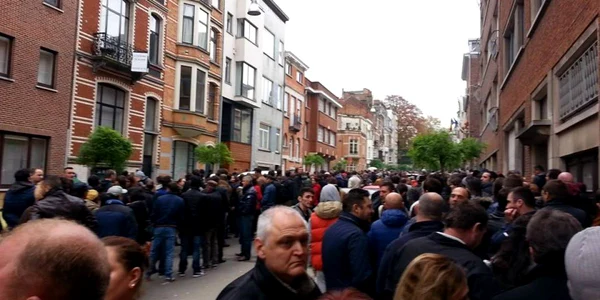 Vot diaspora Coada la Bruxelles FOTO Mircea Glavici
