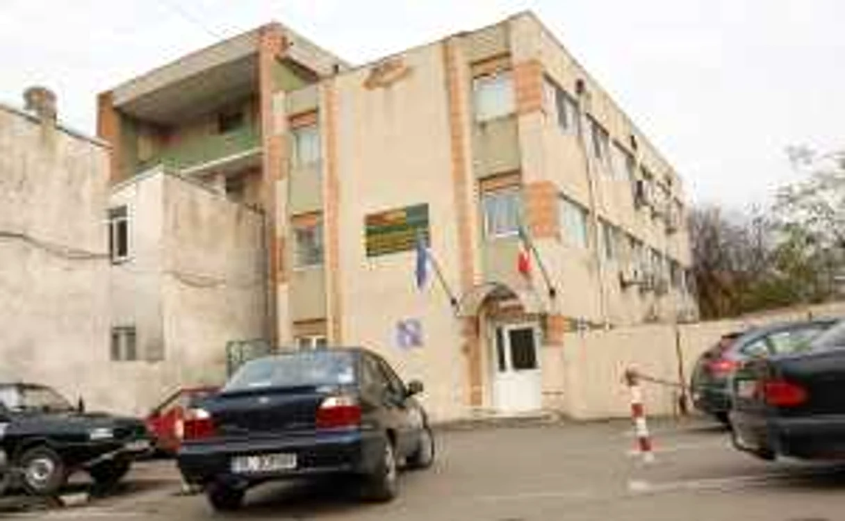 Chiria pentru actualul sediu este de 8 euro pentru un metru pătrat