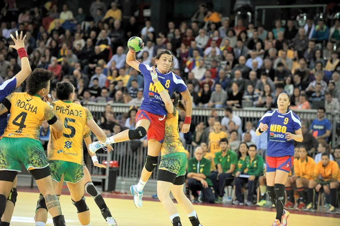 
    Cristina Neagu este cea mai valoroasă handbalistă din RomâniaFoto: Mediafax  