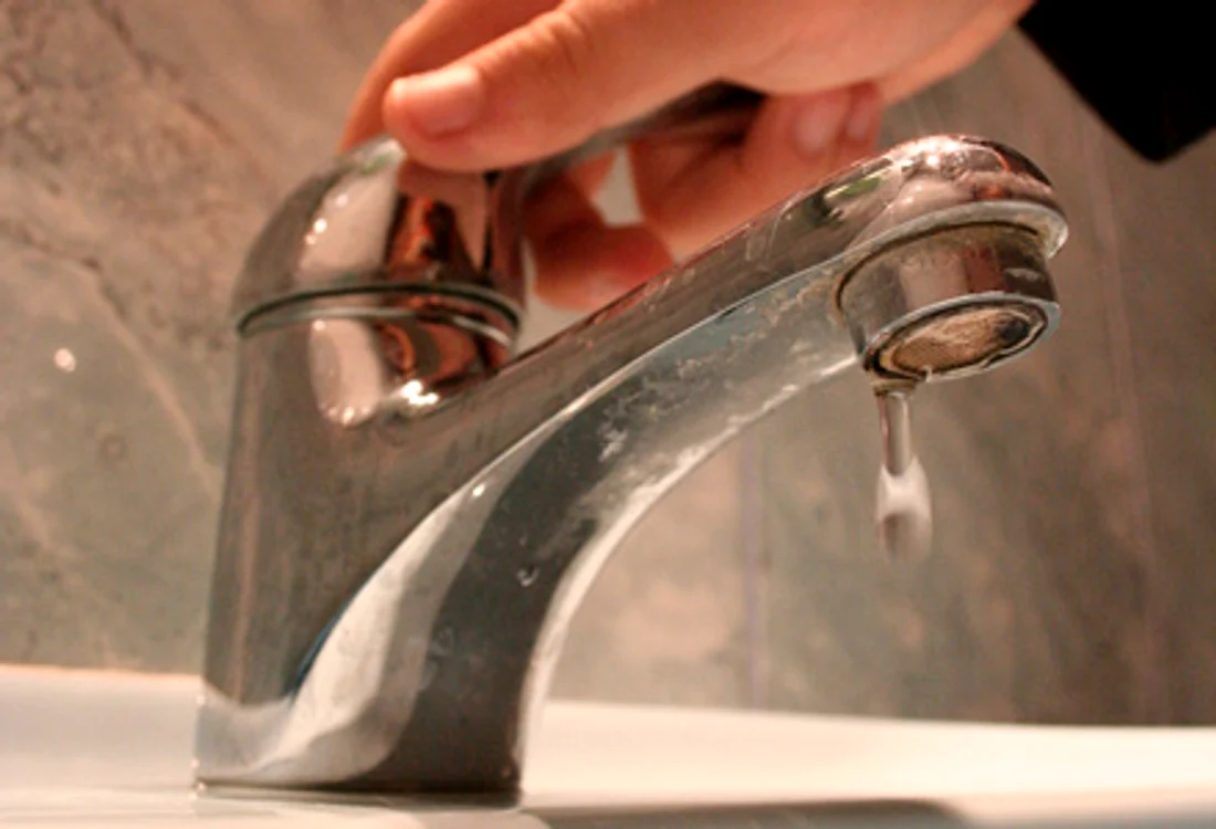 
    Peste 58.000 de apartamente vor rămâne fără apă caldă  